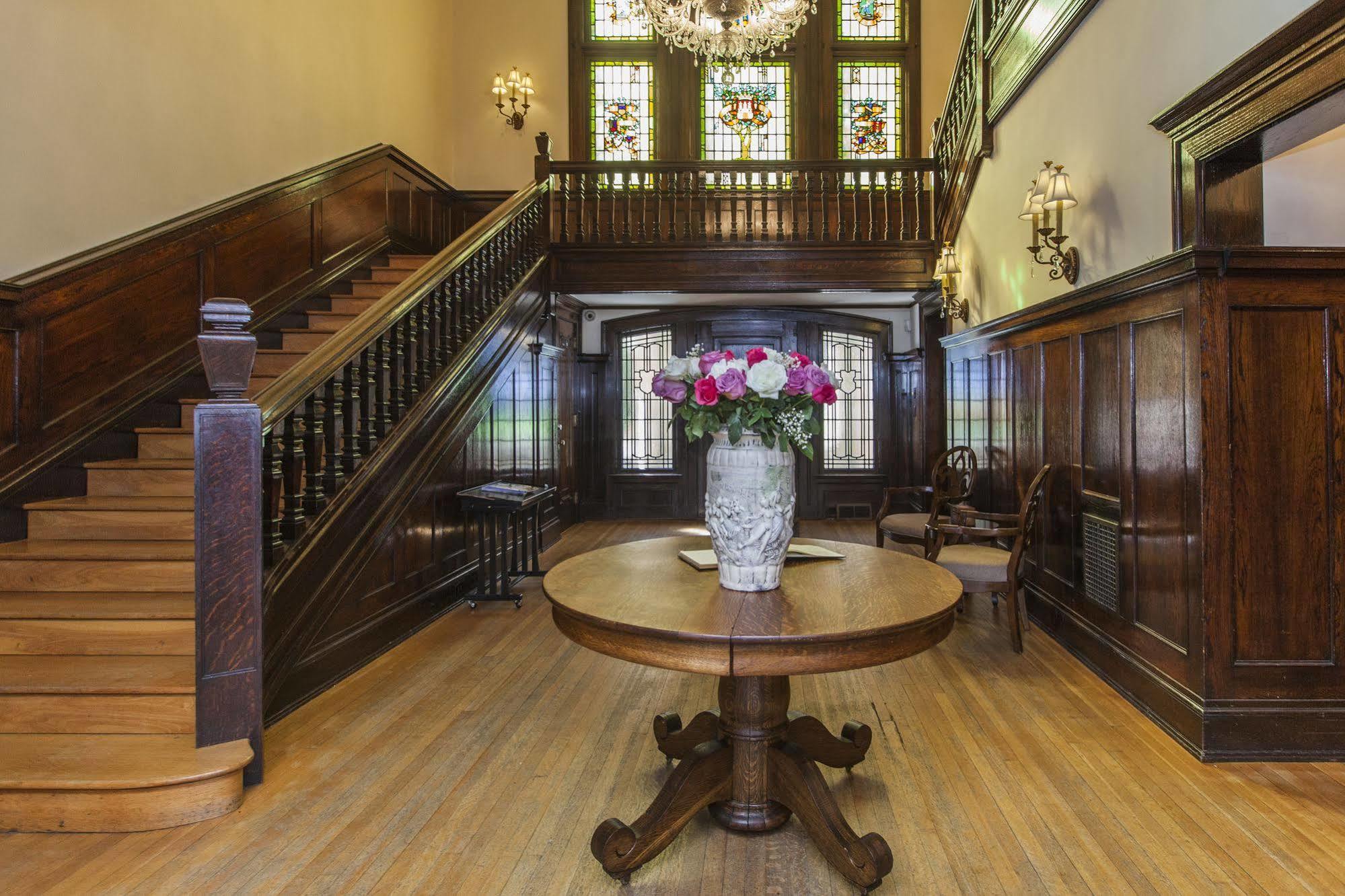 피츠버그 The Mansion At Maple Heights B&B 외부 사진